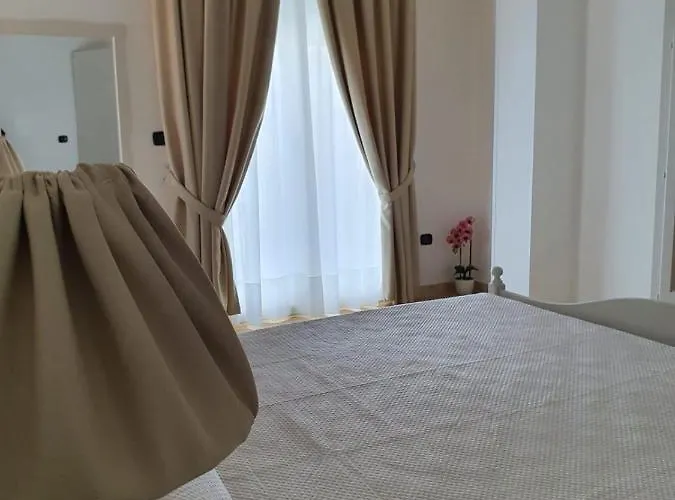 L'attico לינה וארוחת בוקר